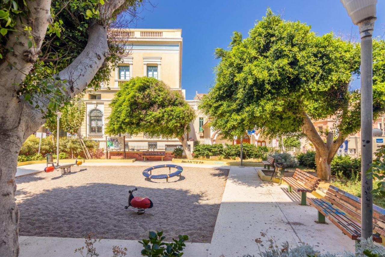 City Center With Free Parking And Port Side View Apartment Heraklion  Exterior photo