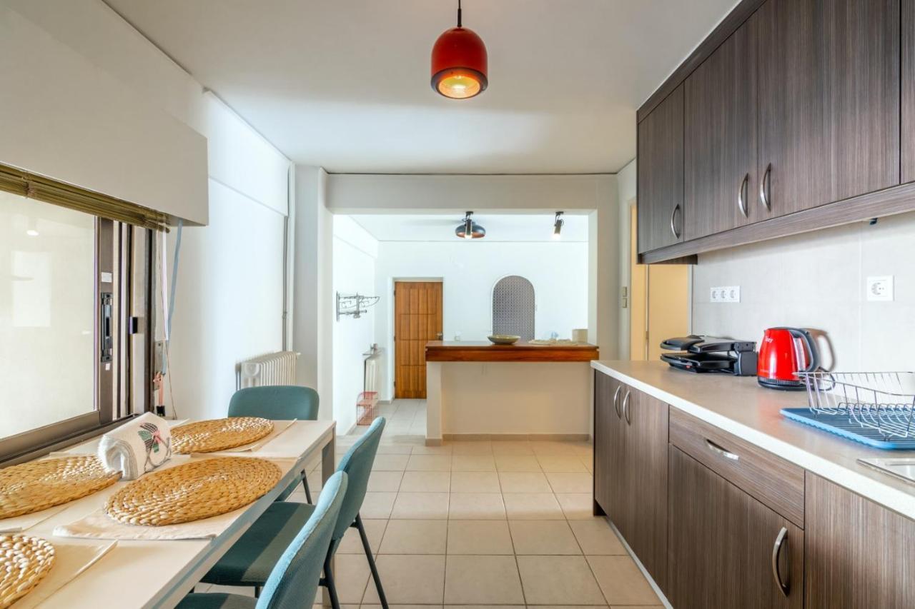 City Center With Free Parking And Port Side View Apartment Heraklion  Exterior photo